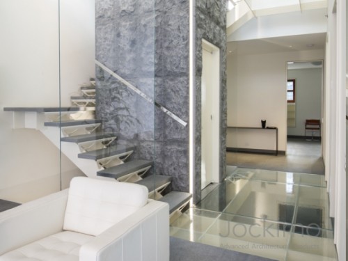 jockimo glassflooring NYresidence entrance