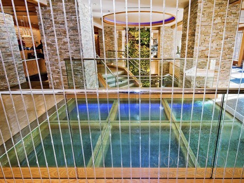 goldendoorspa glassflooringbridge3