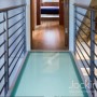 SLC glassflooring
